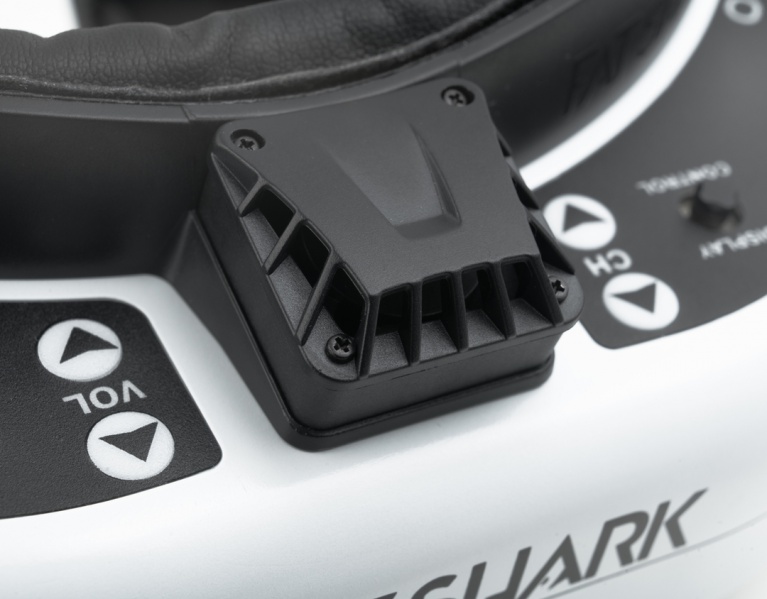 Файл:180126 FatSharkProduct-4233.jpg